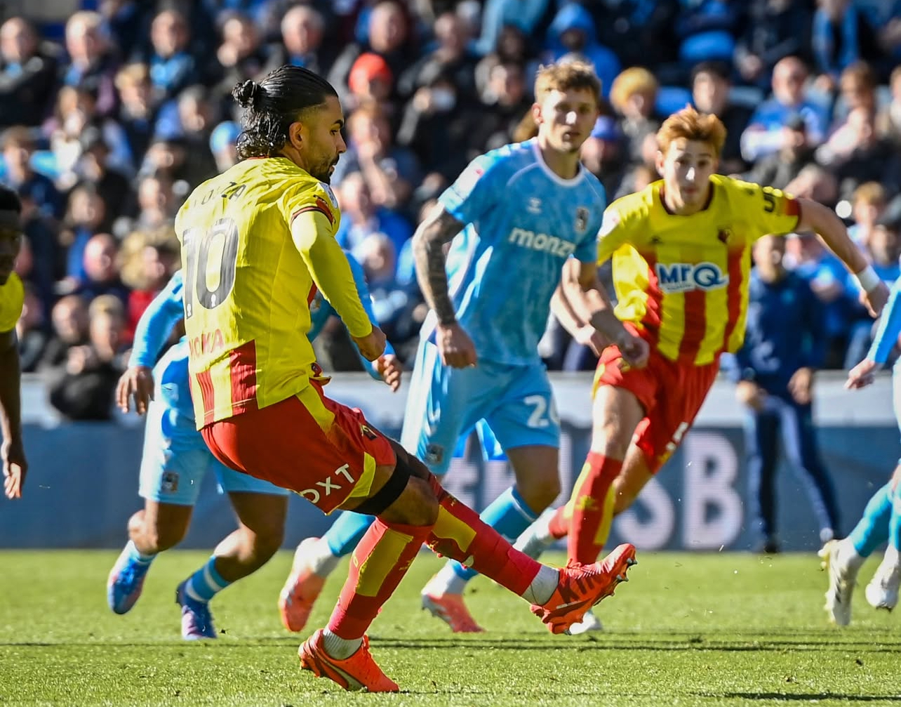 لوزا سجل لواتفورد في غياب معما بطل العالم