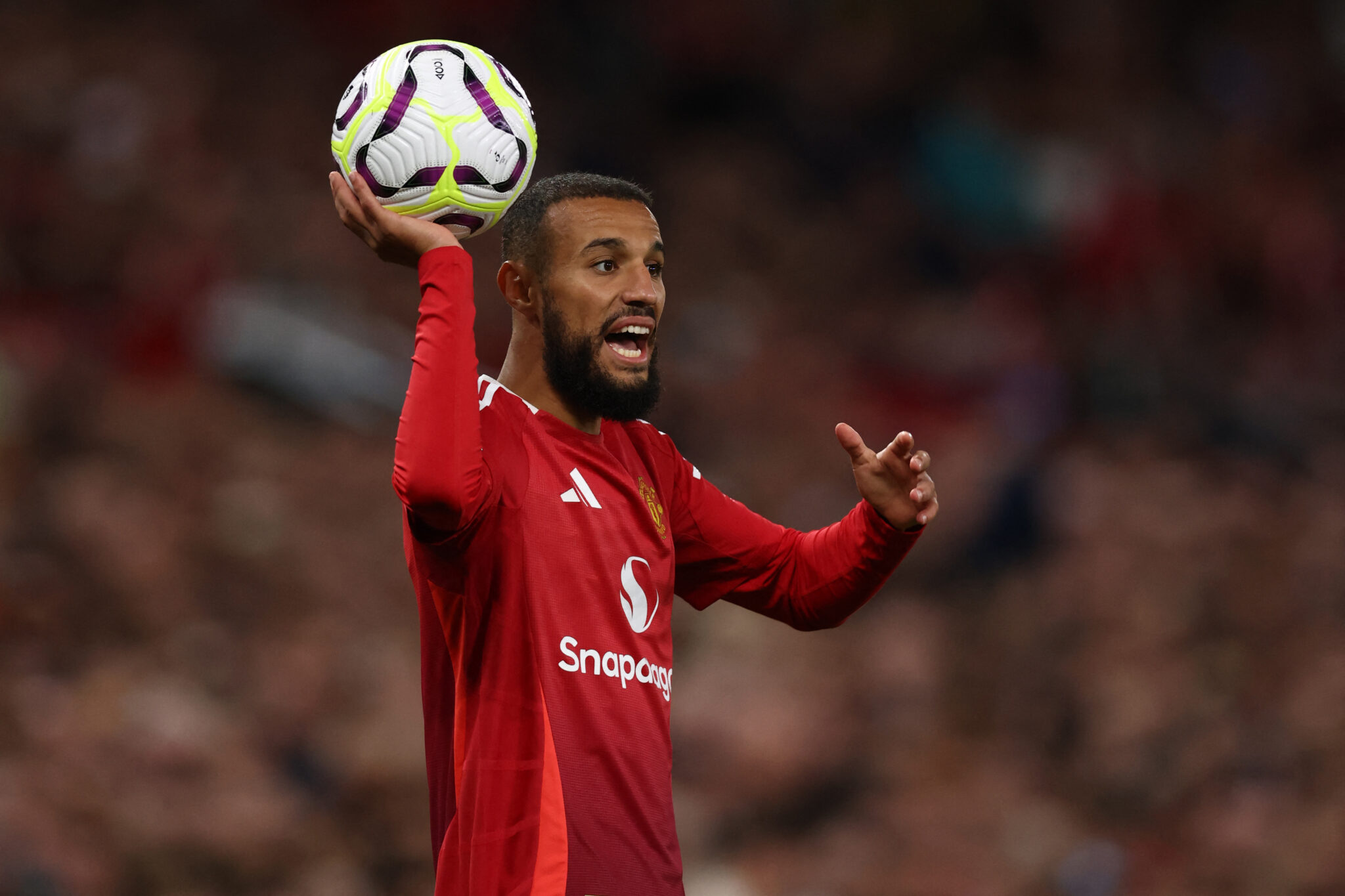 مزراوي ينتظر مباراة ليفربول بتفاؤل كبير