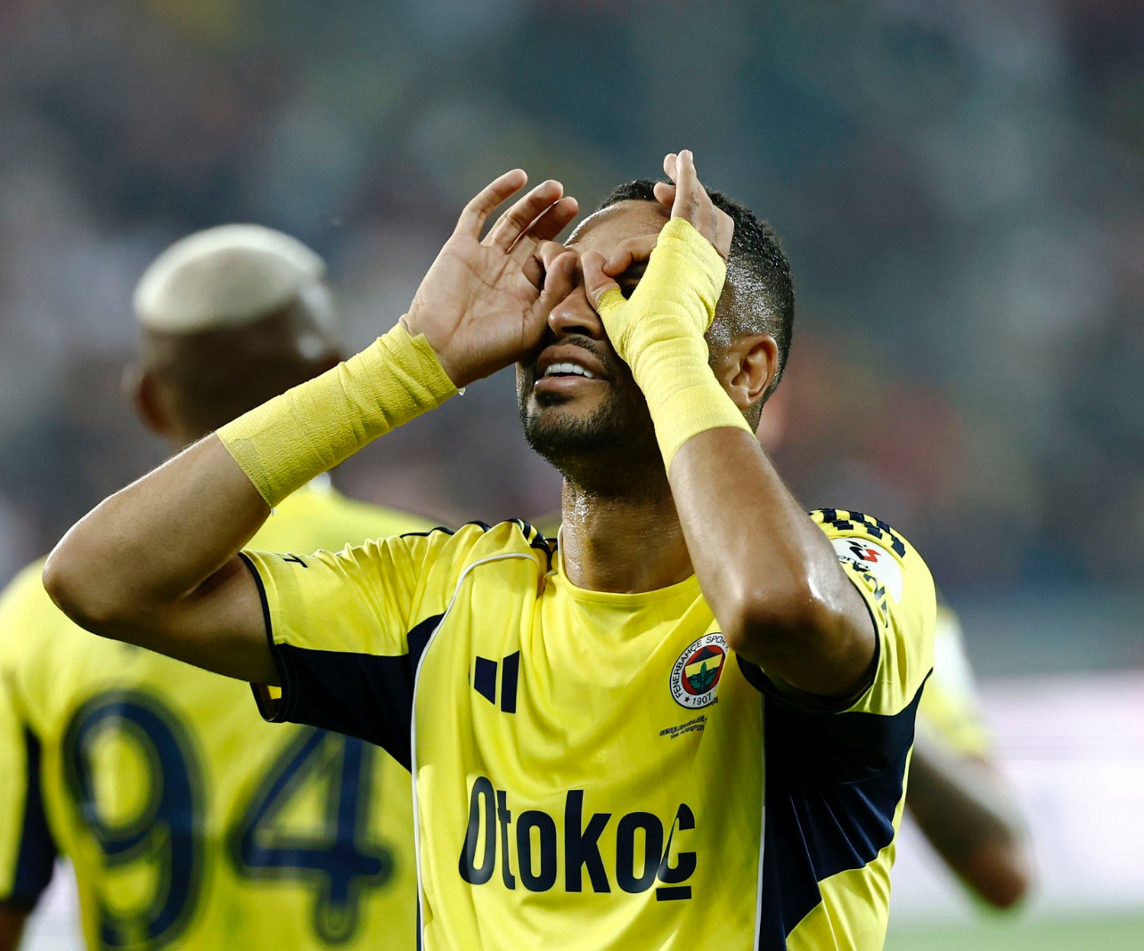 النصيري نادم.. هل جنى عليه مورينيو؟