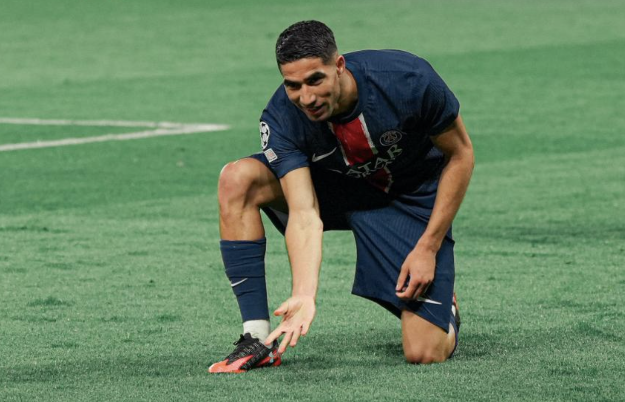 حكيمي ينافس على جائزة أفضل لاعب في العالم