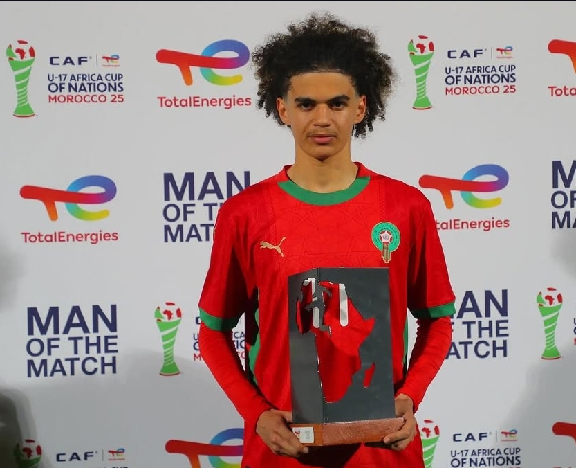 من سيعوض إلياس بلمختار مع الأشبال ضد الكومبيوتر الياباني؟