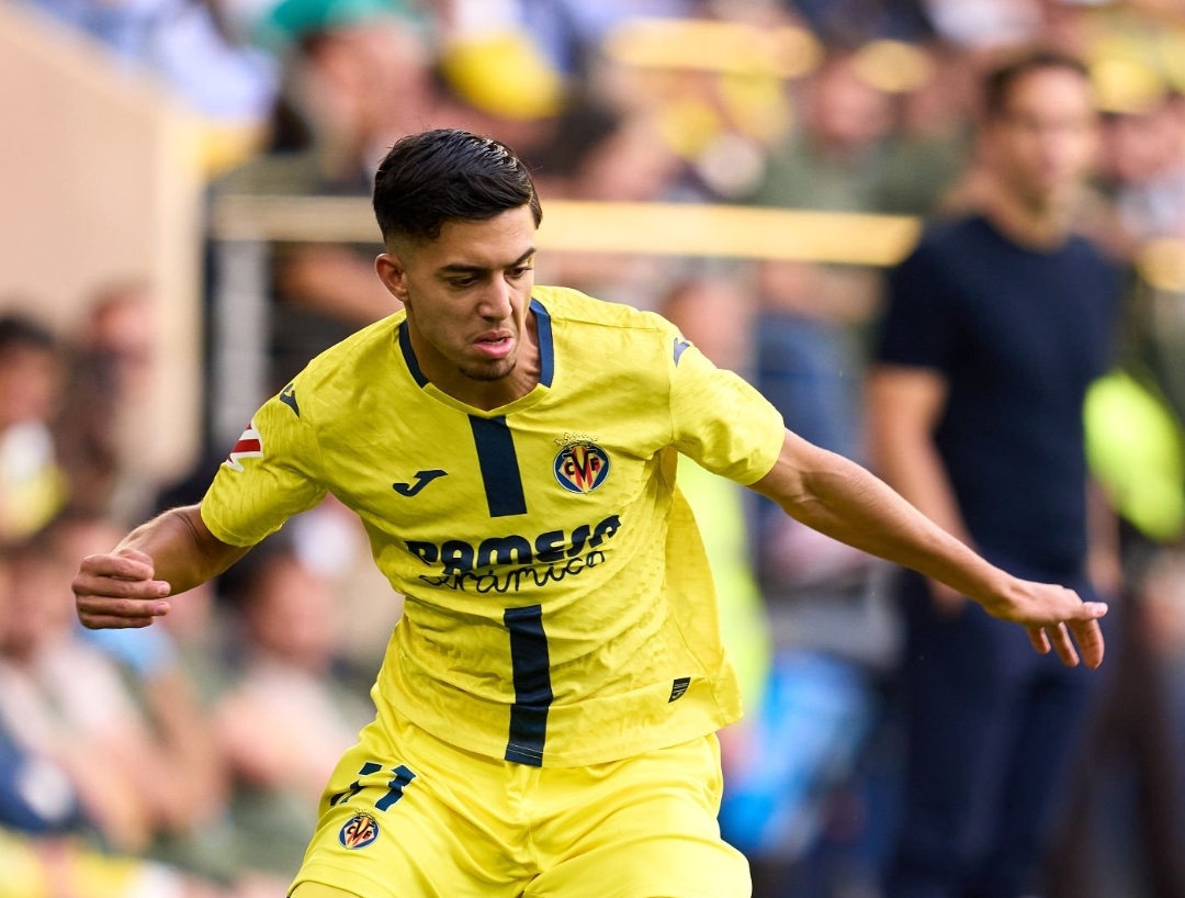 أخوماش تعثر بقبرص