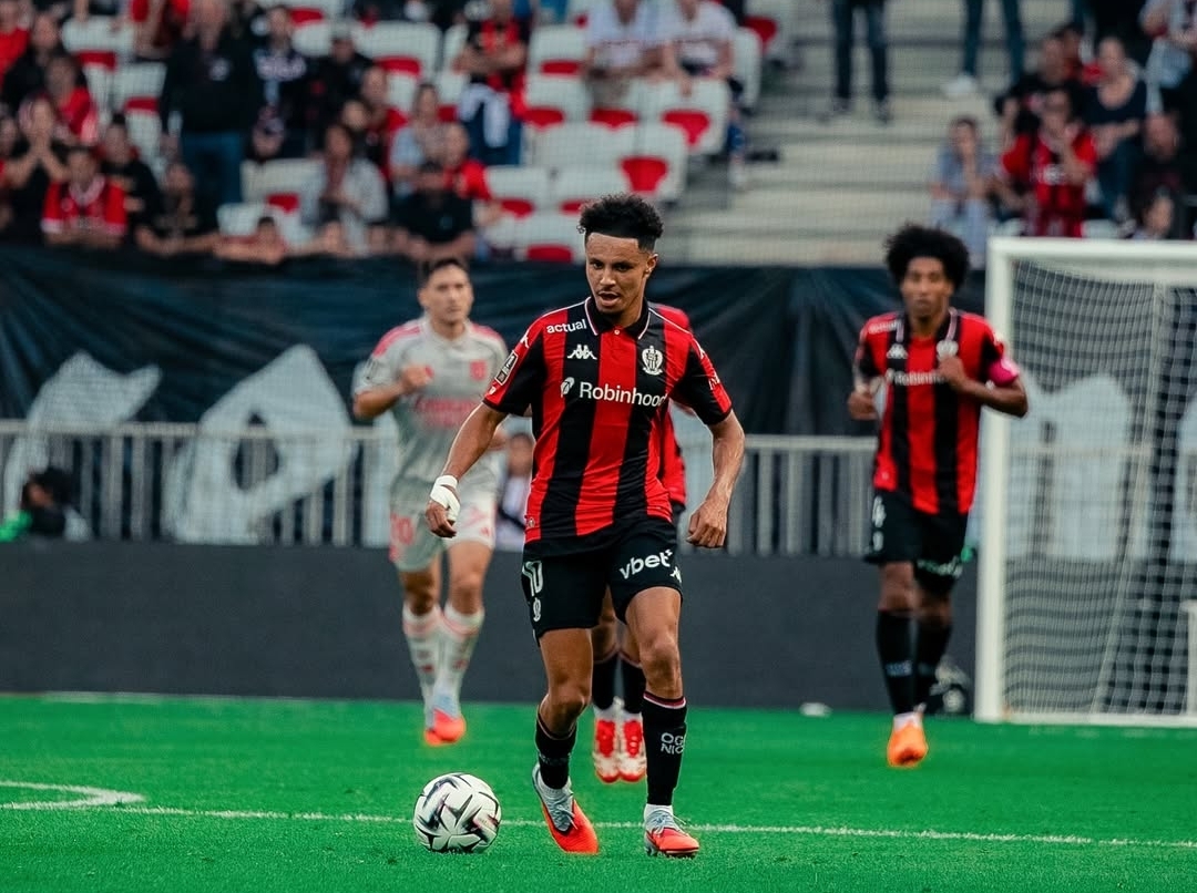 عداد سفيان ديوب توقف في شهر نونبر