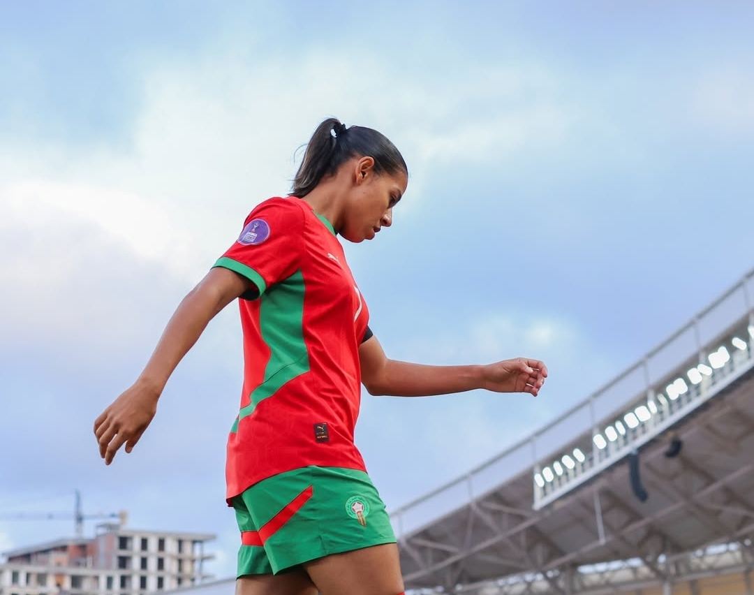 المغربيتان غزلان الشباك وسناء امسودي ضمن اللائحة النهائية لجائزة أفضل لاعبة إفريقية في  جوائز كاف 2025 