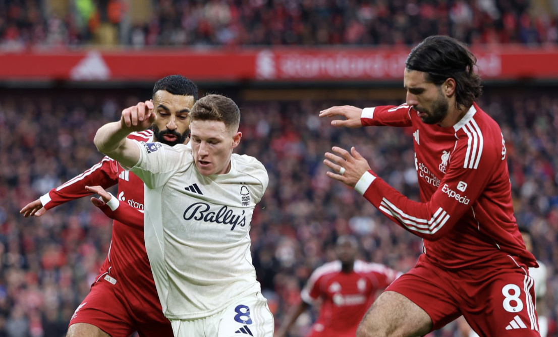 بطولة إنكلترا: صفعة جديدة لليفربول بتلقيه خسارة قاسية أمام ضيفه نوتنغهام