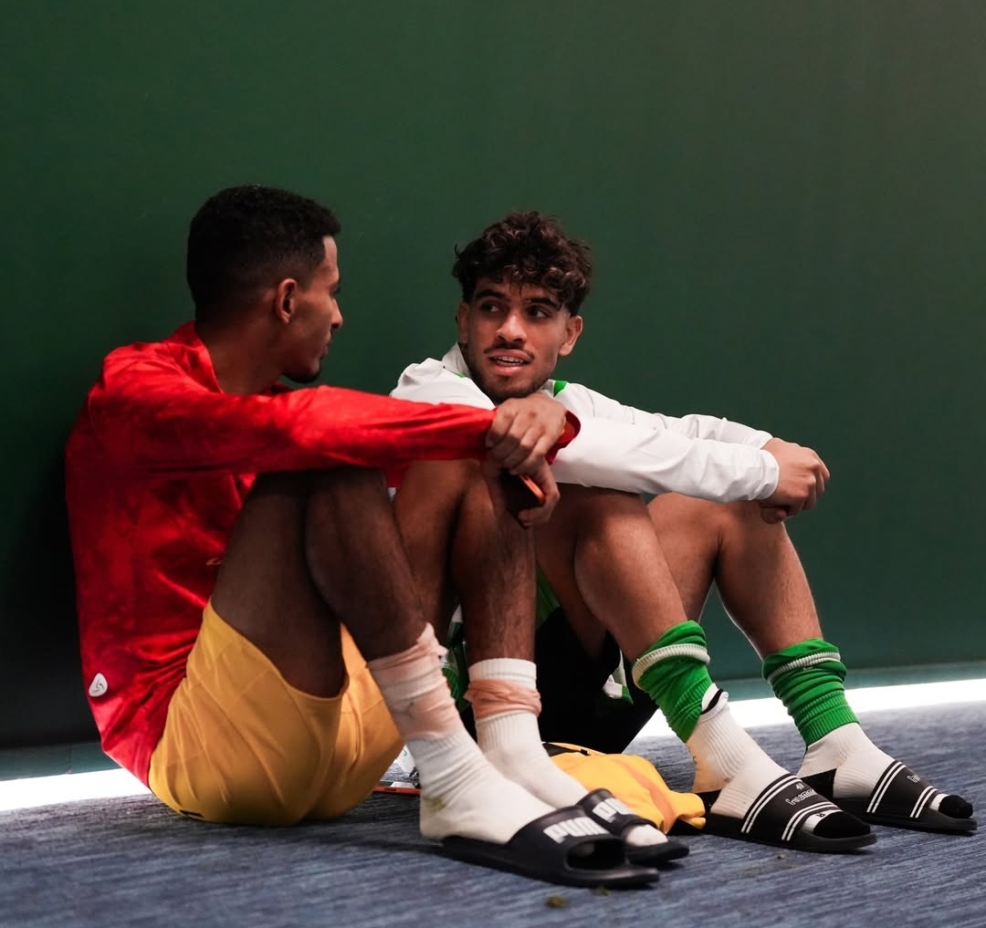 ثلاثي الأسود أبهر بالأندلس في قمة عادلة