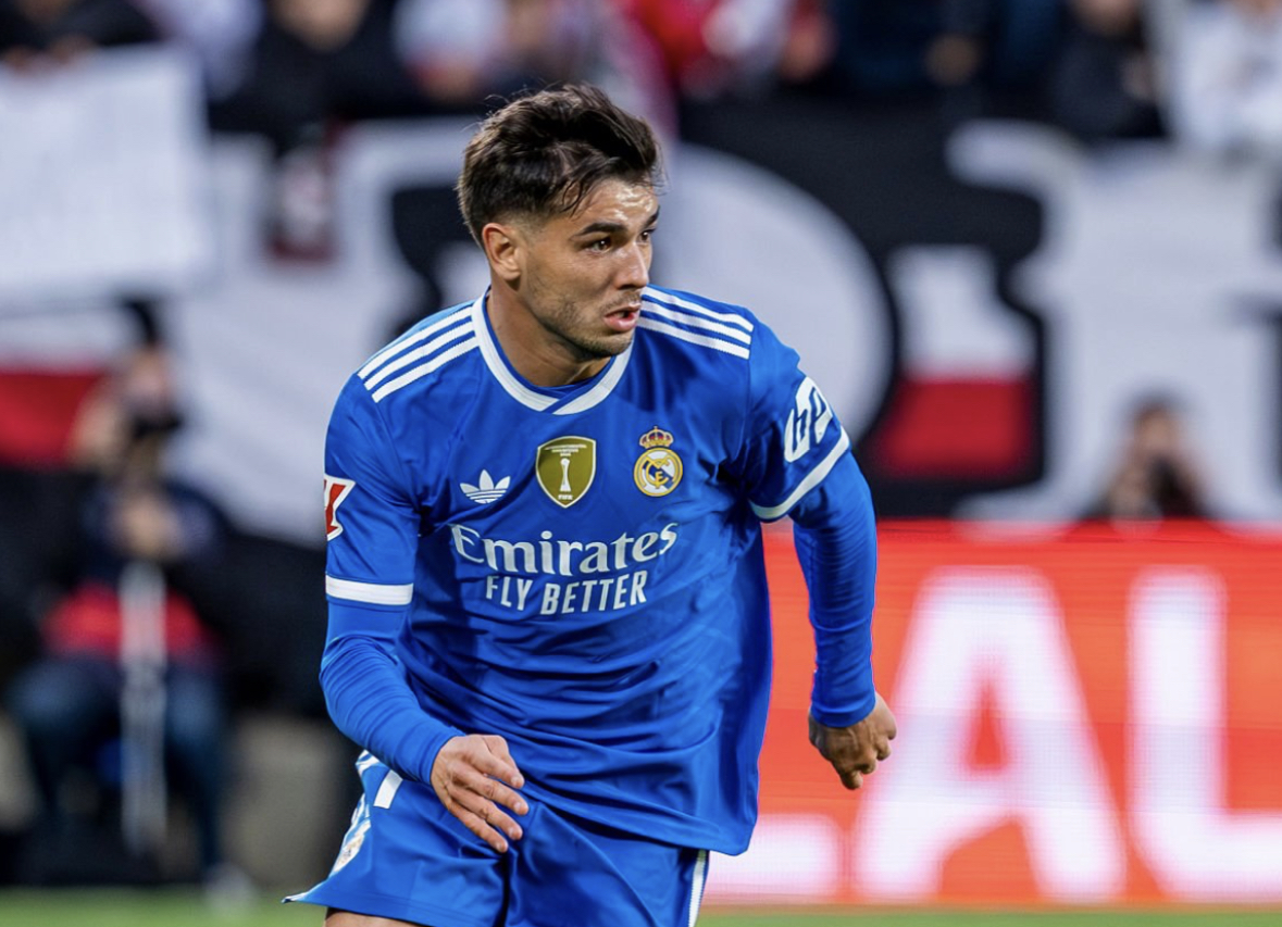 بينهم ابراهيم دياز.. 6 لاعبين من الريال غير راضين عن أسلوب مدربهم