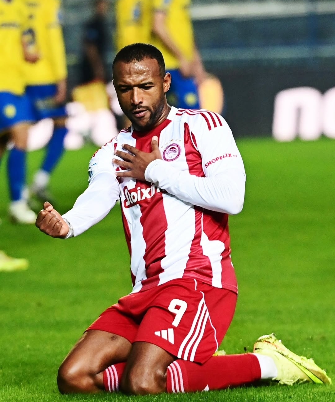 الكعبي يزلزل بالهدف العاشر