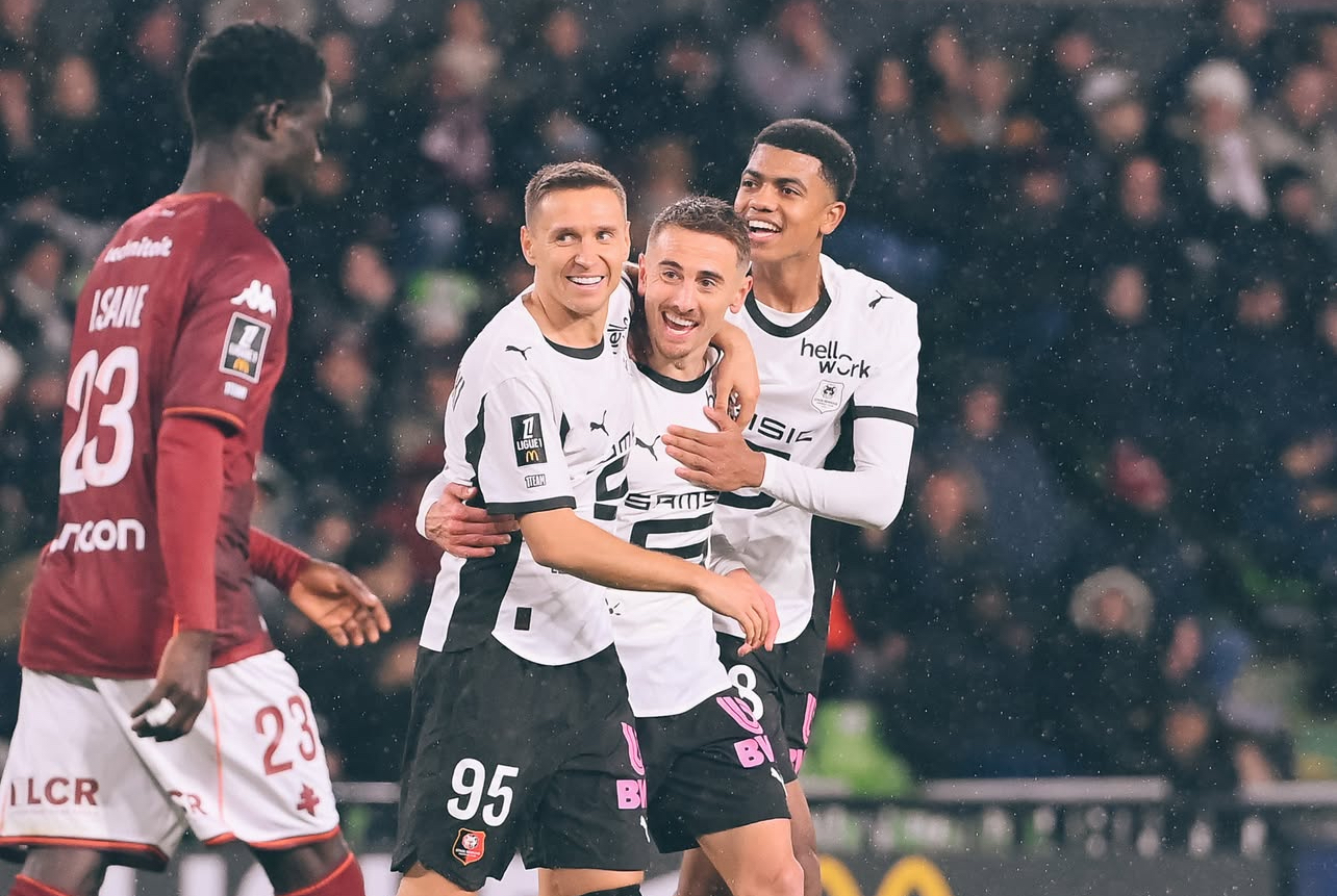 ايت بودلال يواصل الثقة والاستقرار بدفاع رين