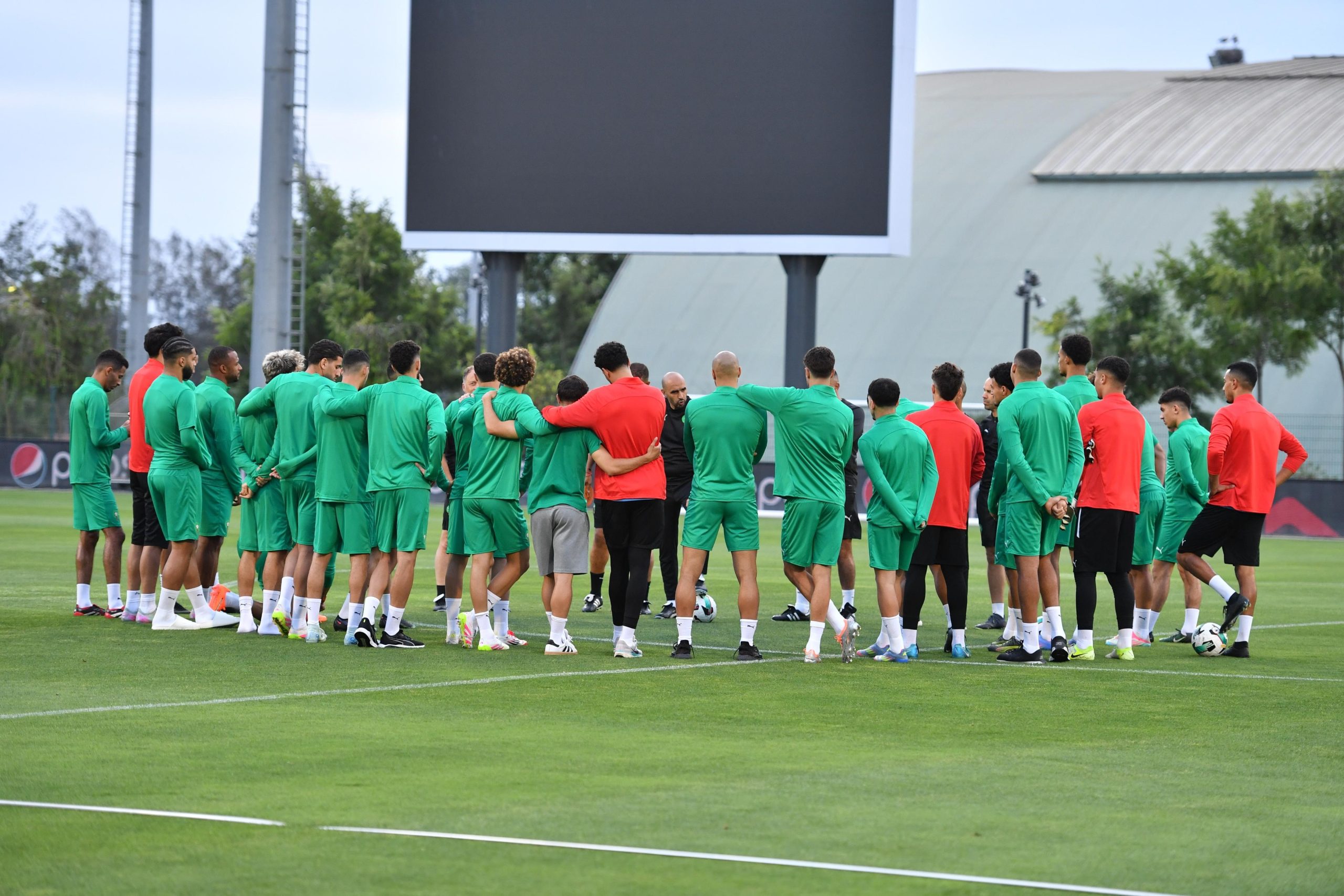 التشكيل المتوقع للأسود أمام موزمبيق