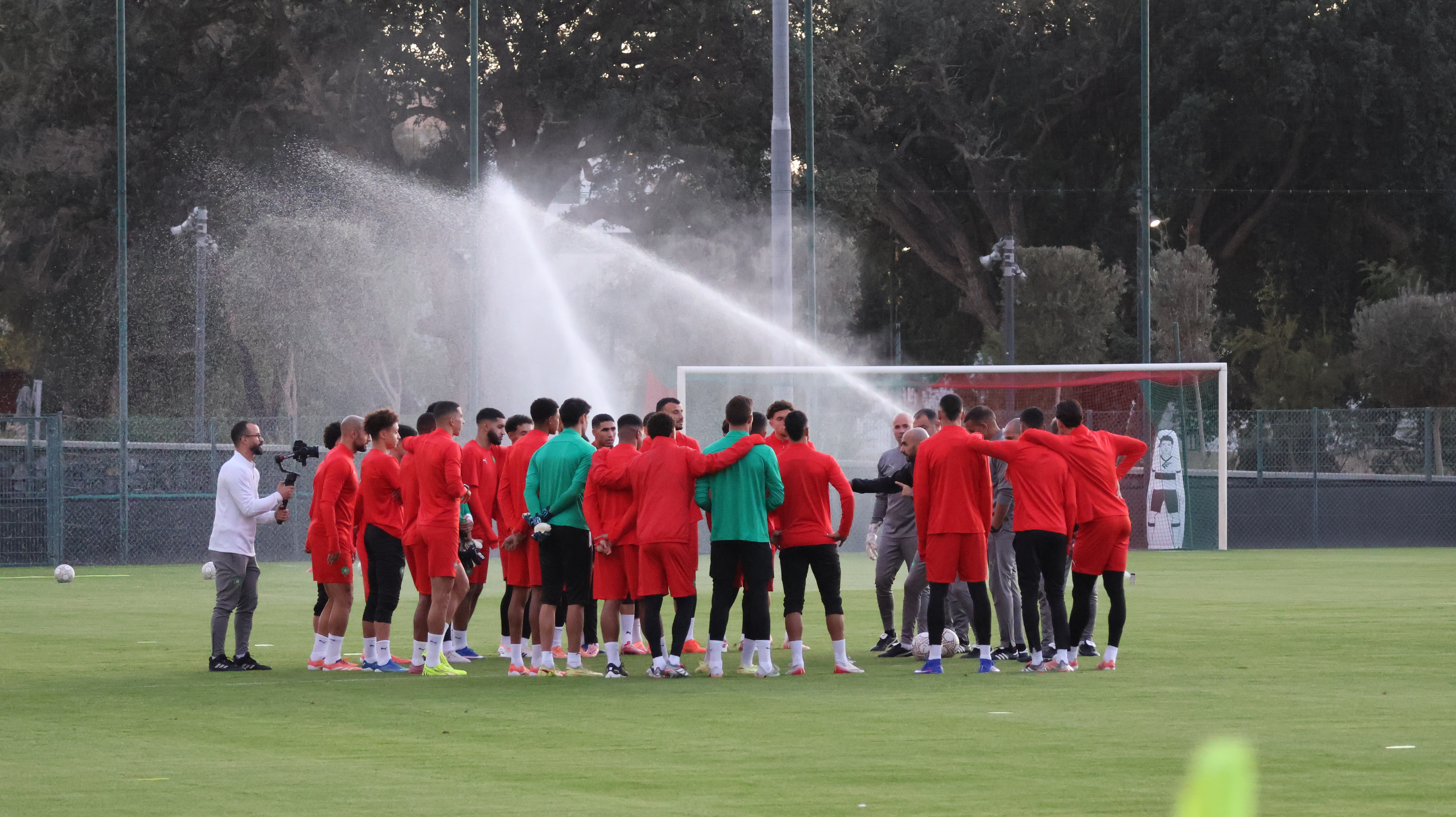 كأس إفريقيا للأمم.. المنتخب المغربي يجري حصته التدريبية الأخيرة قبيل ملقاة نظيره القمري في المباراة الافتتاحية
