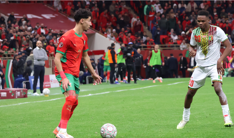 لهذا السبب أجلس الركراكي أنس صلاح الدين في الإحتياط؟