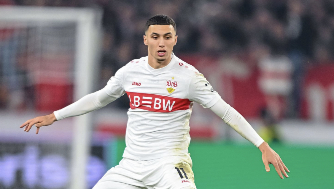 نيوكاستل يضع اسم بلال الخنوس في لائحة الانتدابات