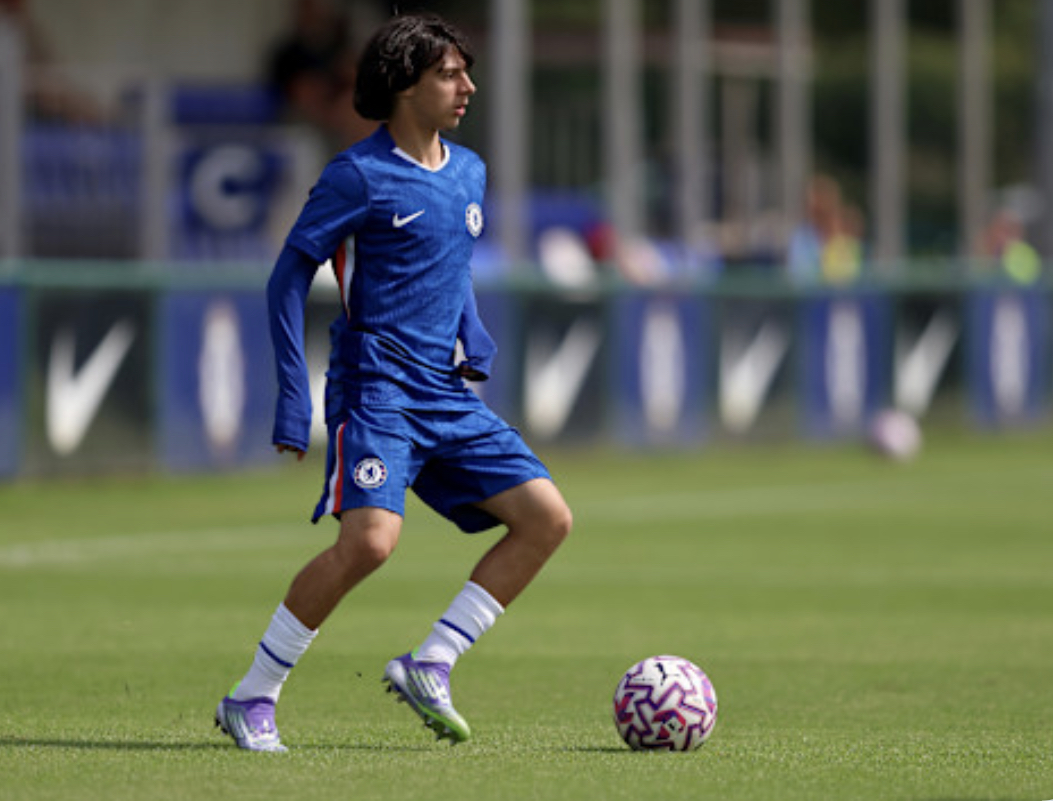 الشبل المغربي رباج يتصدر عصبة أبطال أوروبا