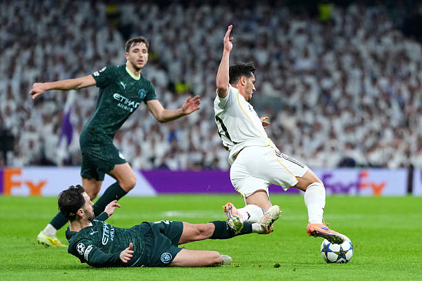 إبراهيم يربح دقائق التنافسية في عصبة الابطال