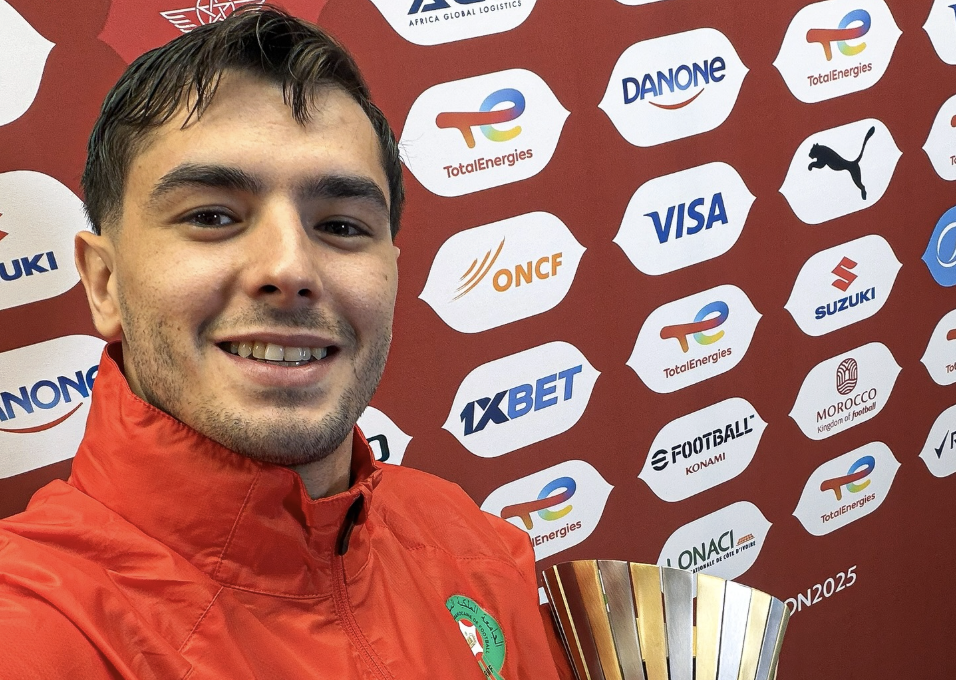 ابراهيم دياز فاز بجائزة أفضل لاعب في مباراة جزر القمر