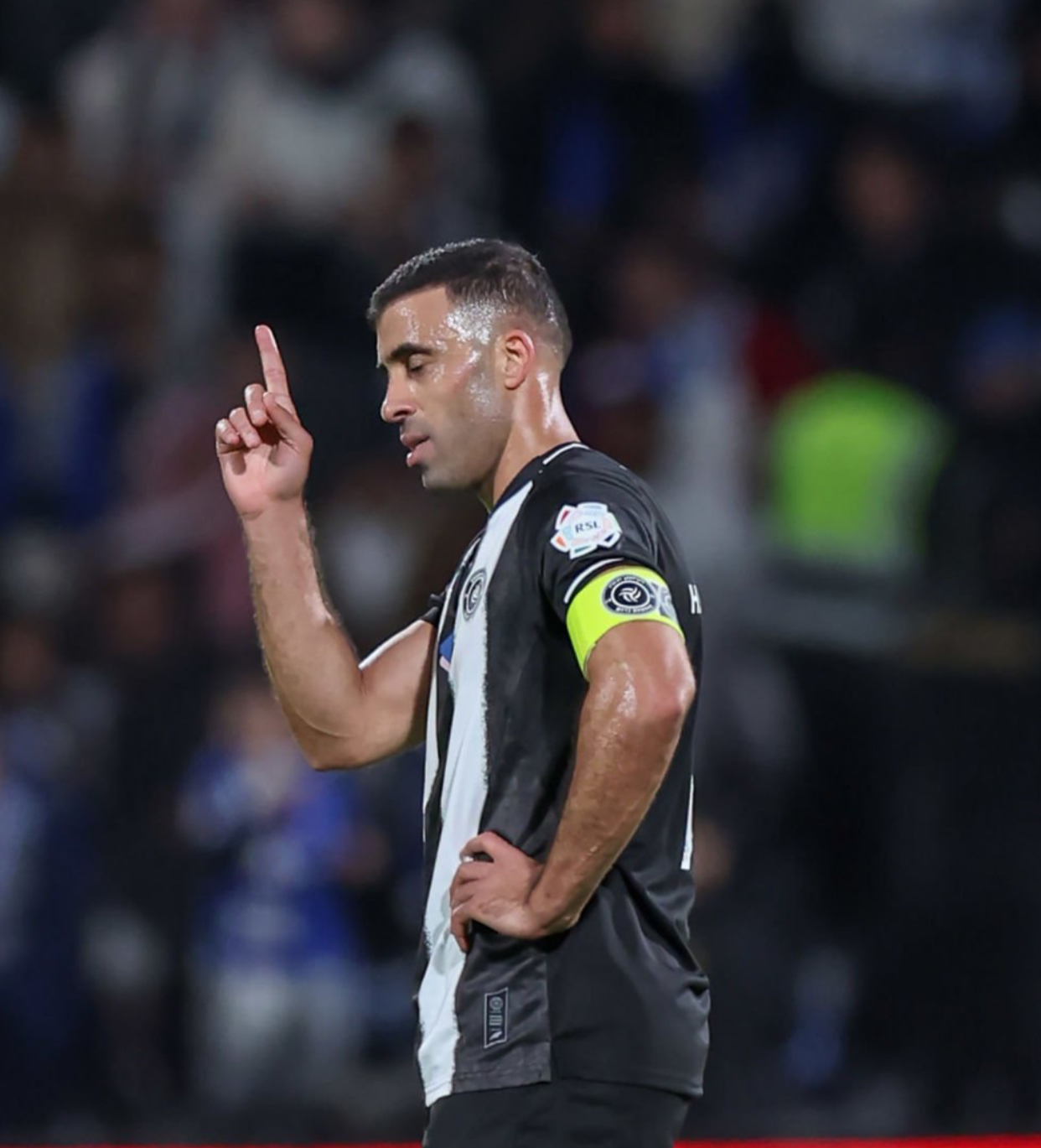 بهدف و أسيست  حمد الله يواصل تألقه