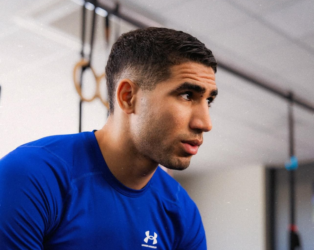 حكيمي يزف الخبر السار بعد 50 يوما من الغياب