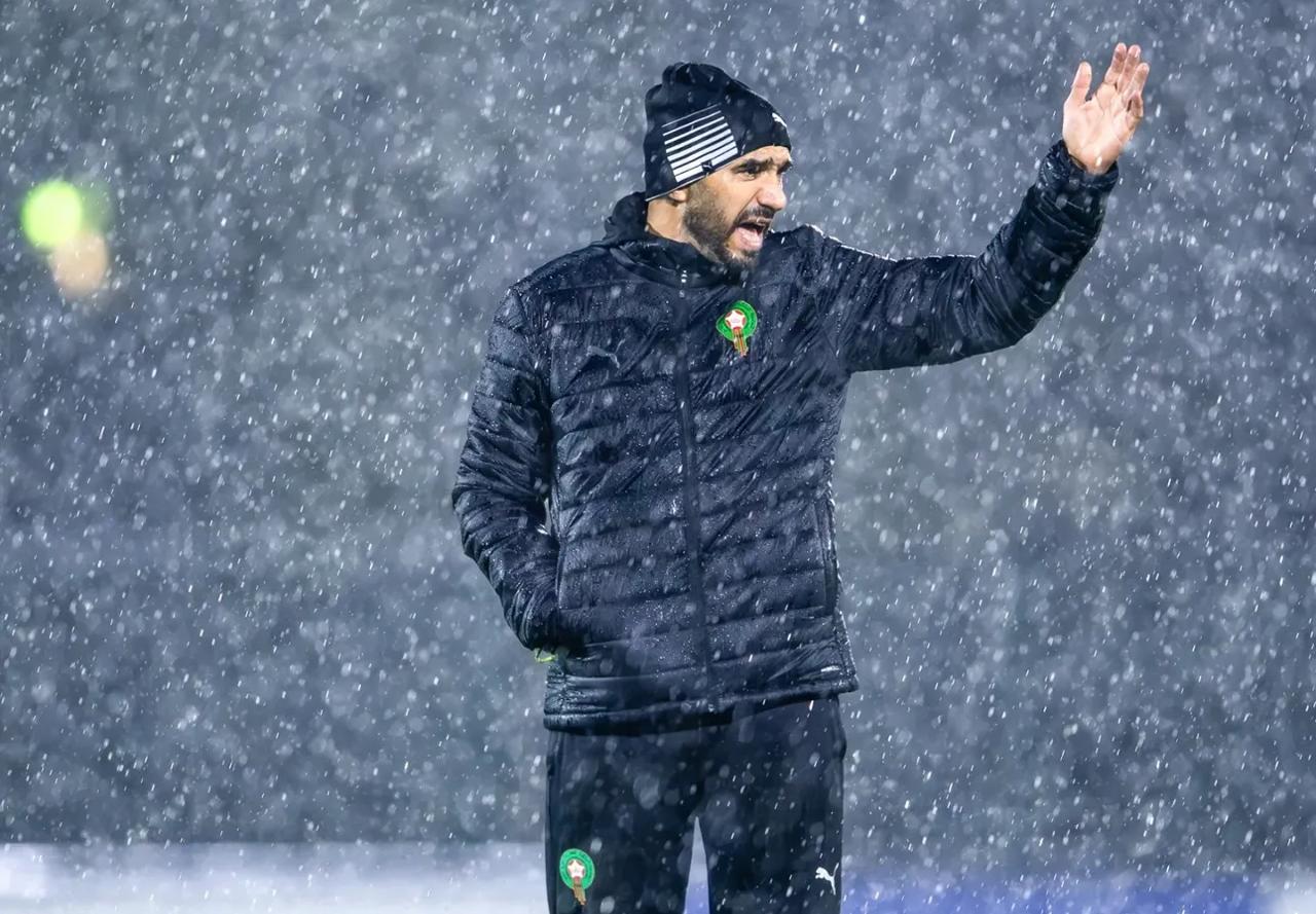 هل سيعود الركراكي لثنائية الياميق وماسينا ضد مالي؟