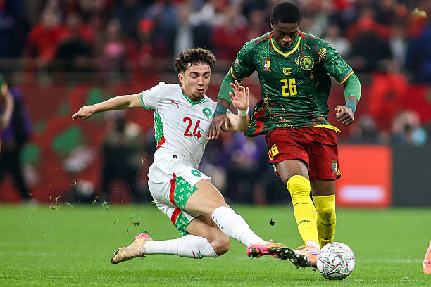 العيناوي: أسقطنا الكامرون في الأخطاء ونلنا العلامة 