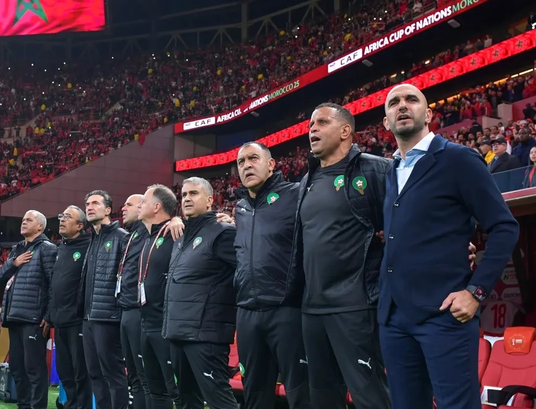 الركراكي: ليست لنا إمتيازات تحكيمية وفزنا على الكامرون عن جدارة وإستحقاق