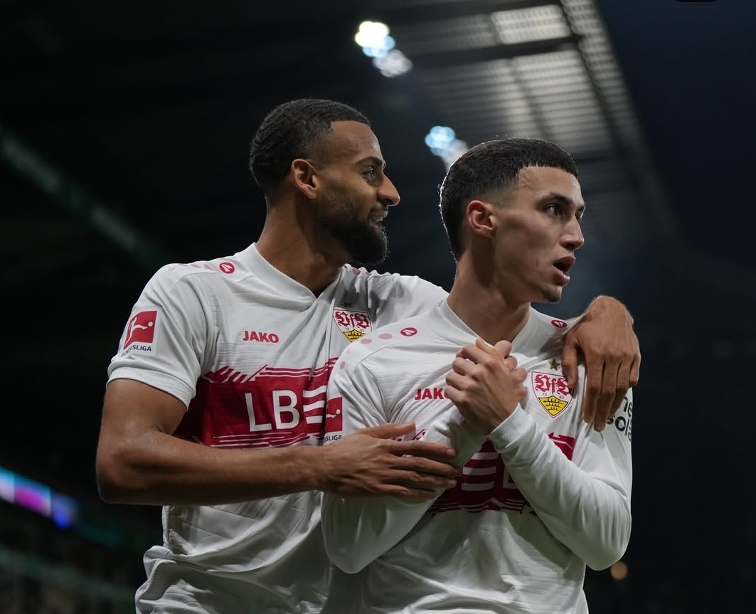 الخنوس يغيب عن مباراة روما