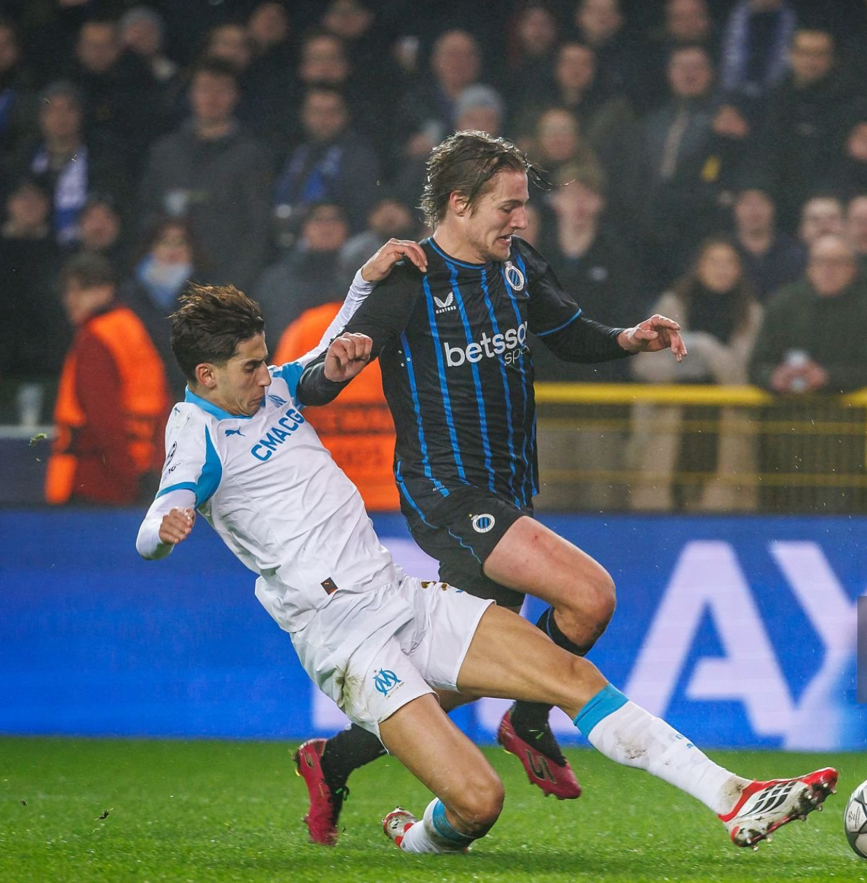 مارسيليا سقط من لاىحة المؤهلين لثمن نهائي العصبة واكرد بأفضل تنقيط دفاعيا