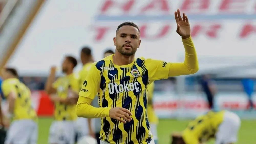 النصيري يقترب من يوفنتوس بالاعارة