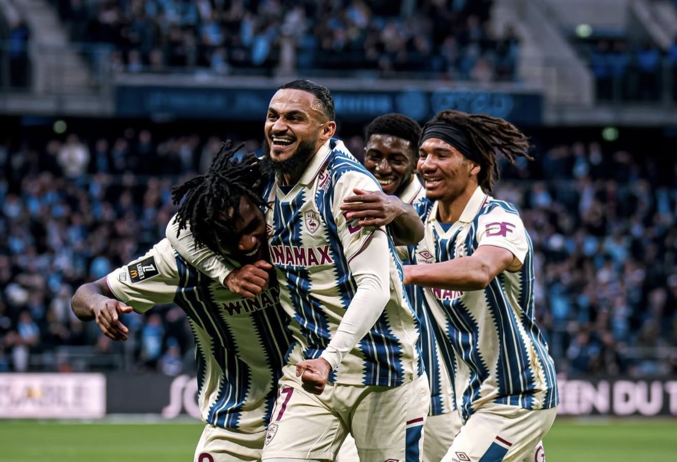 سفيان بوفال يُمتع جماهير لوهافر منذ البداية!