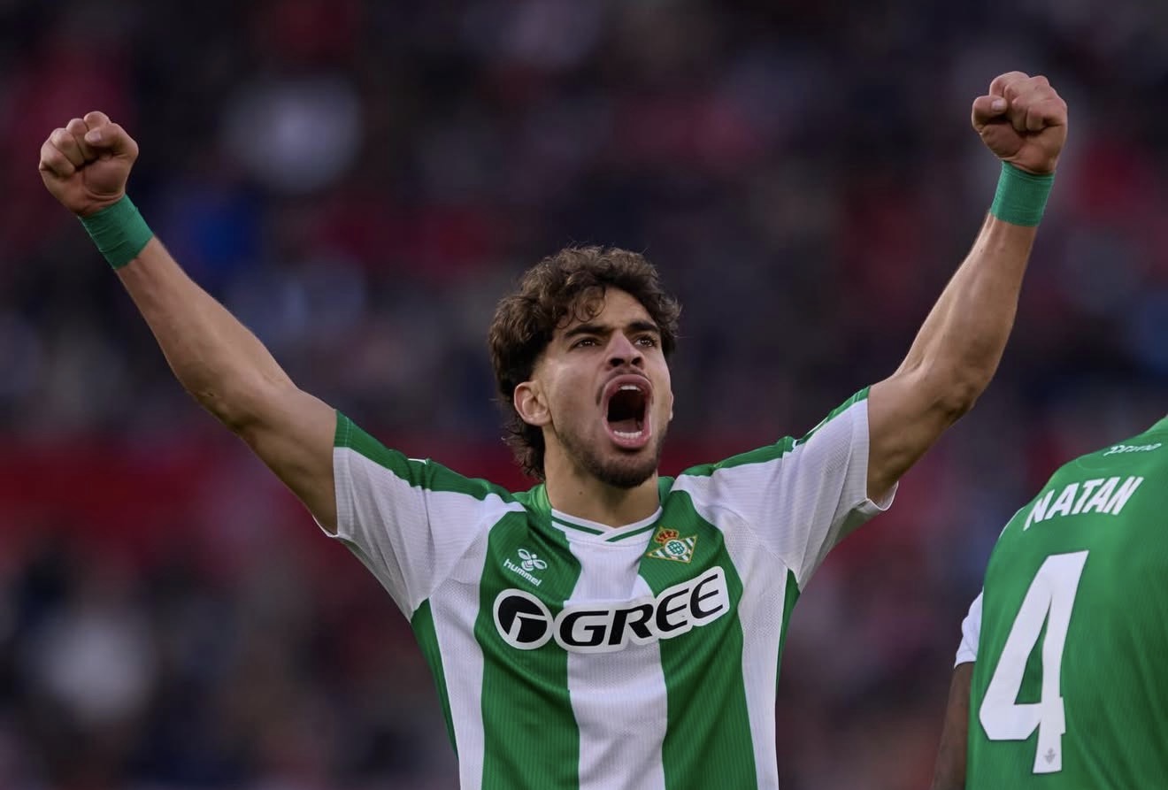 الزلزولي: أنصار بيتيس يذكرونني بالجمهور المغربي