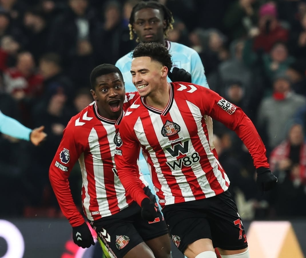 ثلاثية لسندرلاند والطالبي وضع ثالث بصمة بالبريمرليغ