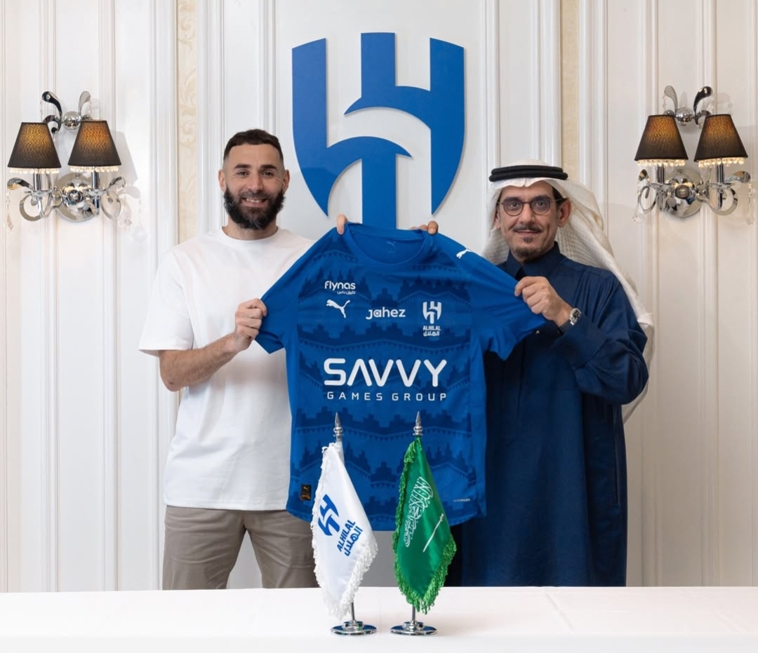 كريم بنزيمة: الهلال هو  ريال مدريد آسيا 