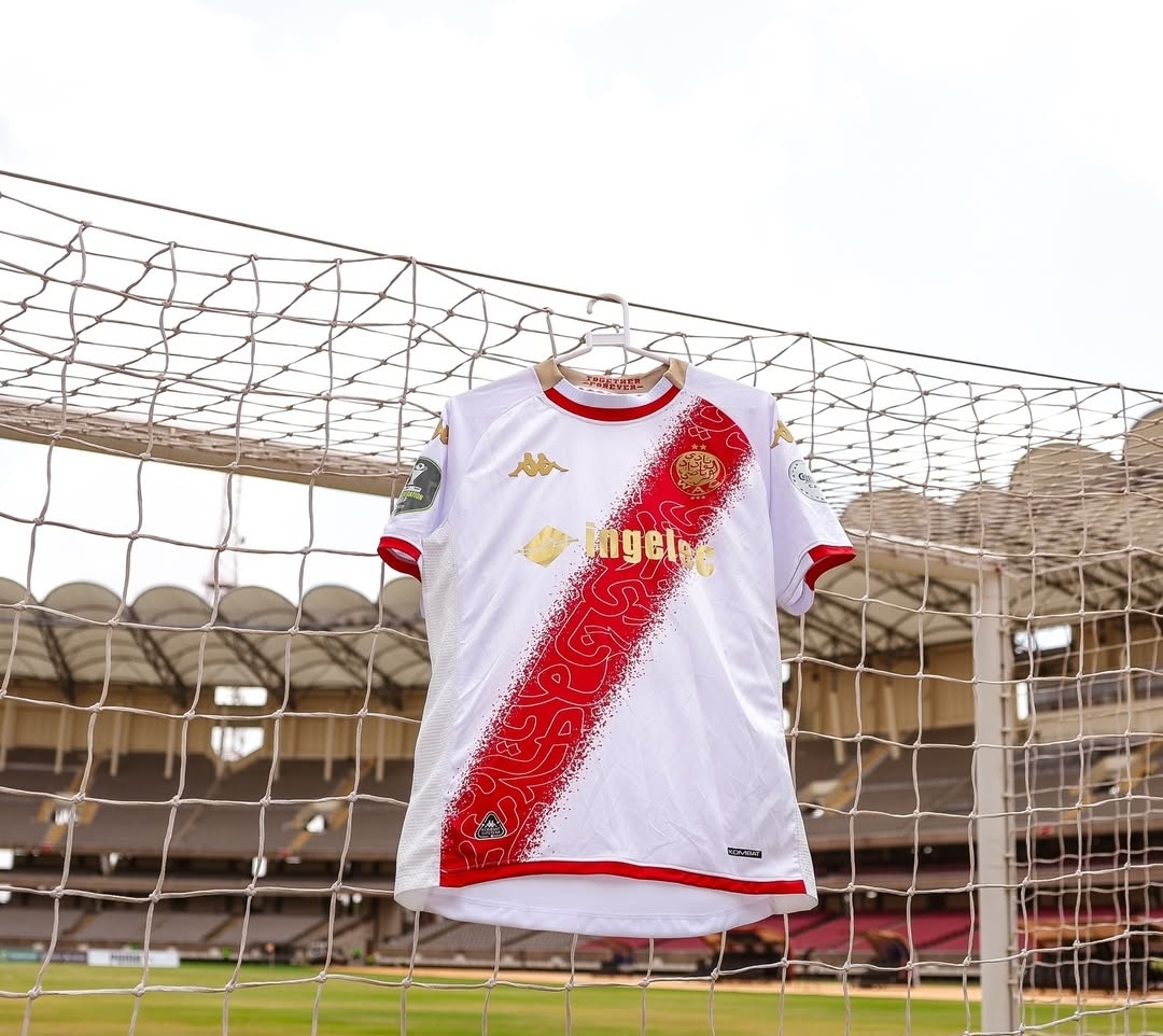 زياش وبطل العالم على رأس تشكيل الوداد غي في كينيا