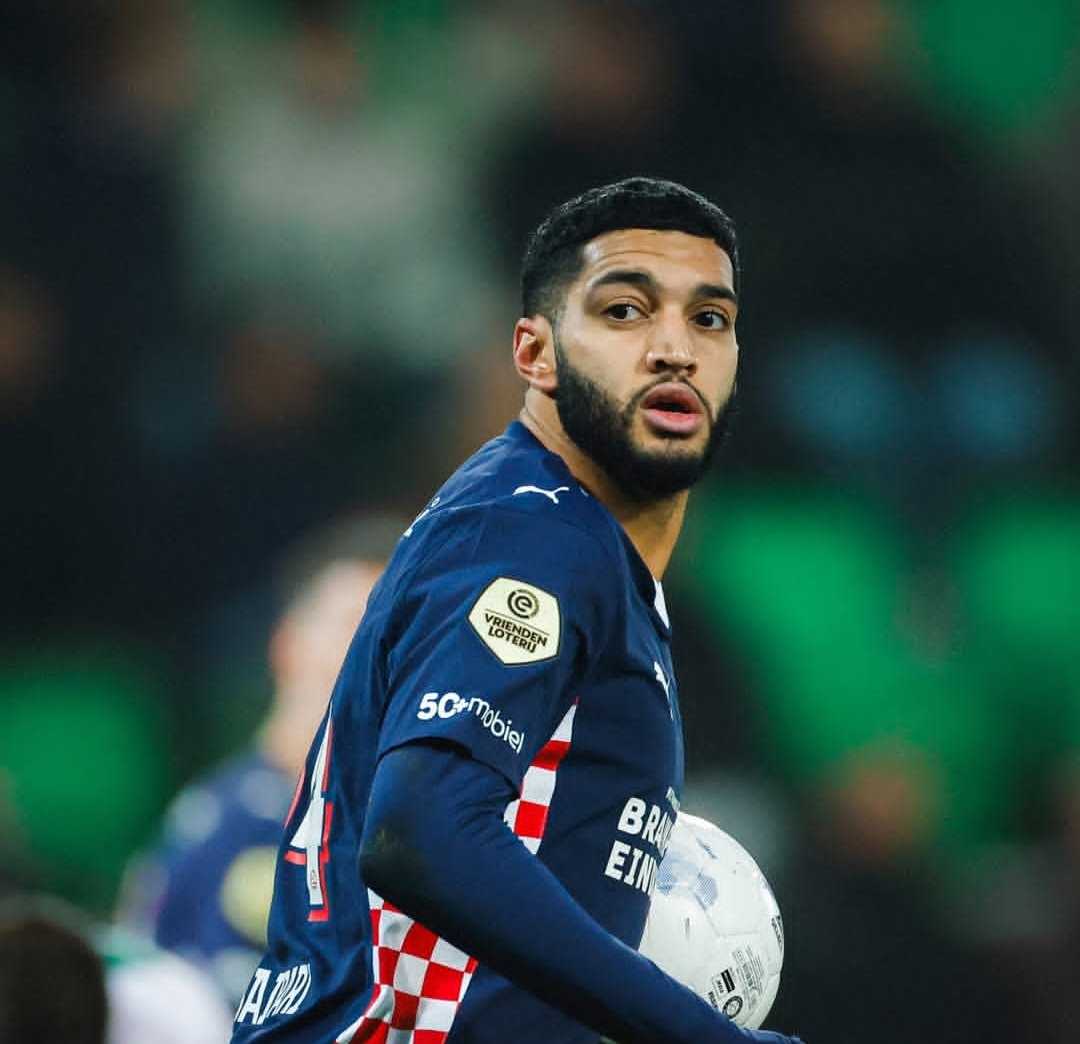 صيباري يعزز سيطرته ويعادل رقم موسمه الماضي