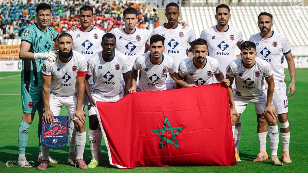 كأس الكاف: أولمبيك أسفي في الجزائر من أجل الصدارة