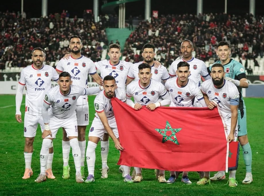 كأس الكونفيدرالية.. أولمبيك أسفي يكتفي بوصافة المجموعة بتعادله أمام إتحاد الجزائر