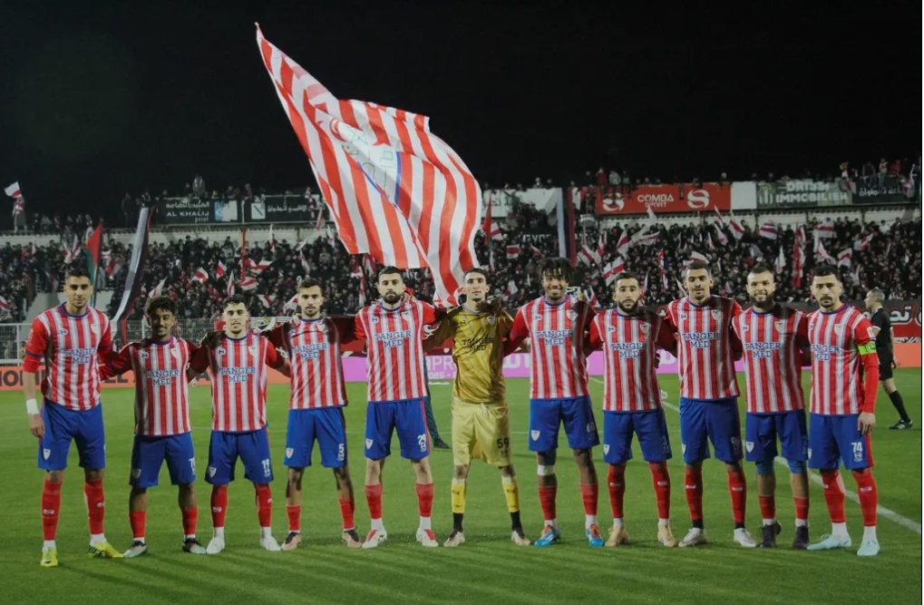 منحة مالية مهمة تضع لاعبي المغرب التطواني أمام اختبار الحسم ضد شباب المسيرة