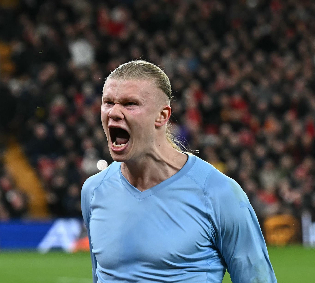 هالاند يطالب نفسه بالتحسن بعد عقم تهديفي