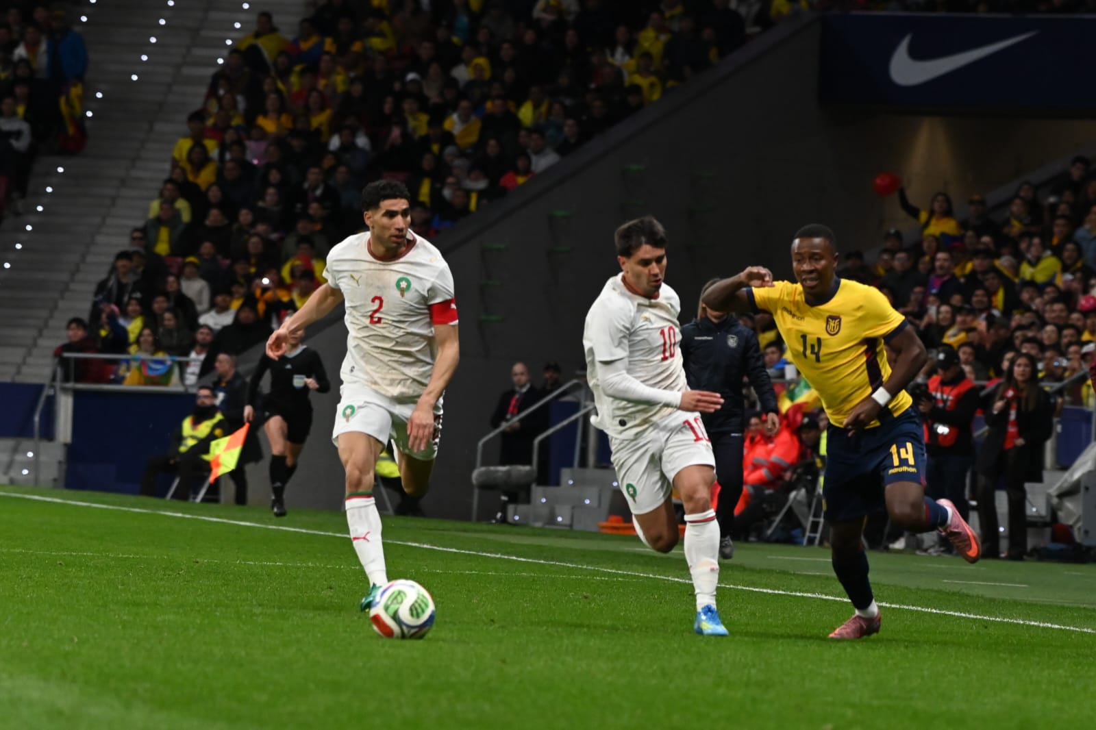 شوط تكتيكي أبيض بين المغرب والإكوادور
