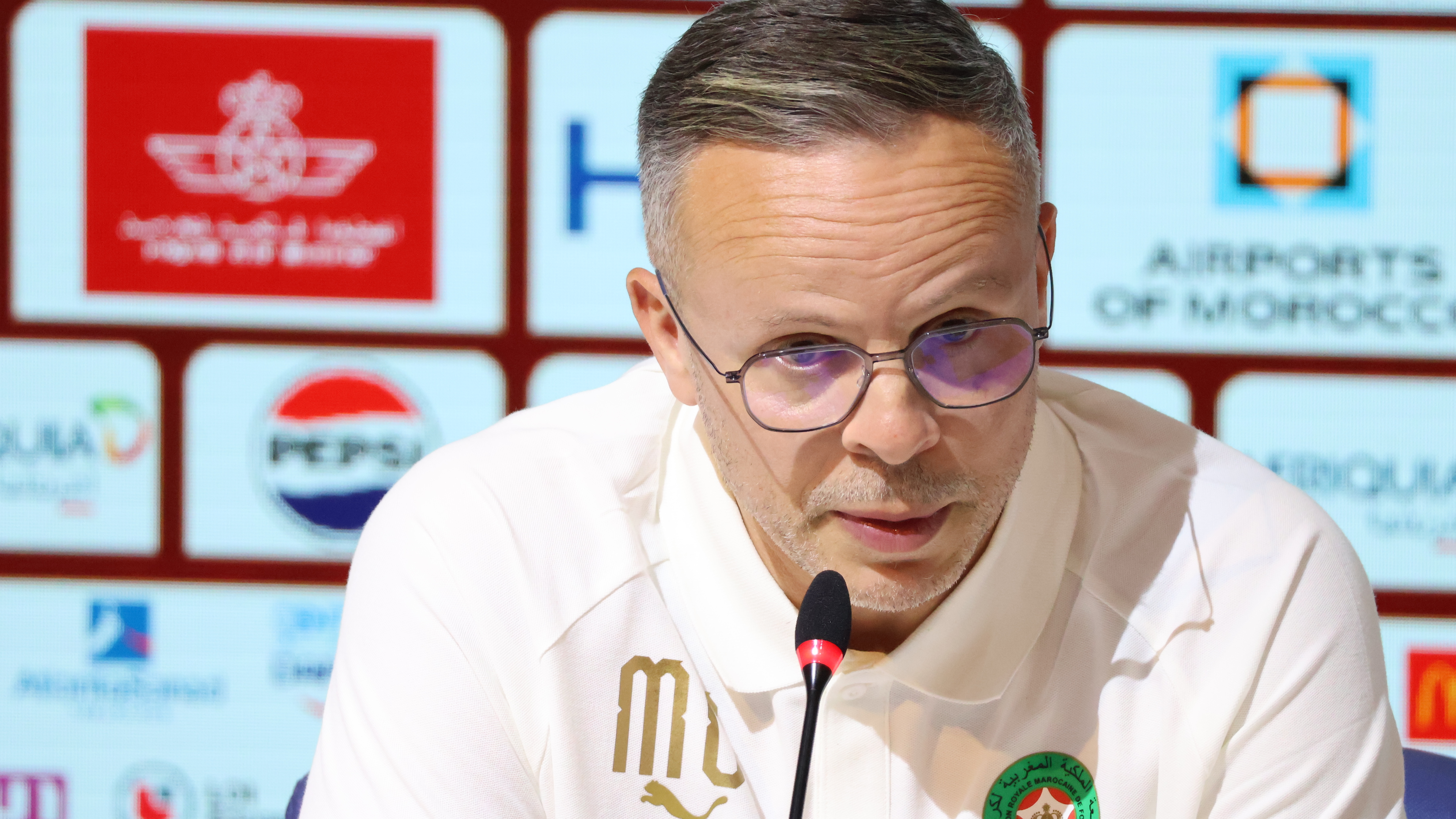 وهبي: بوعدي لاعب يملك عقلية إحترافية وفخور بحمله القميص الوطني