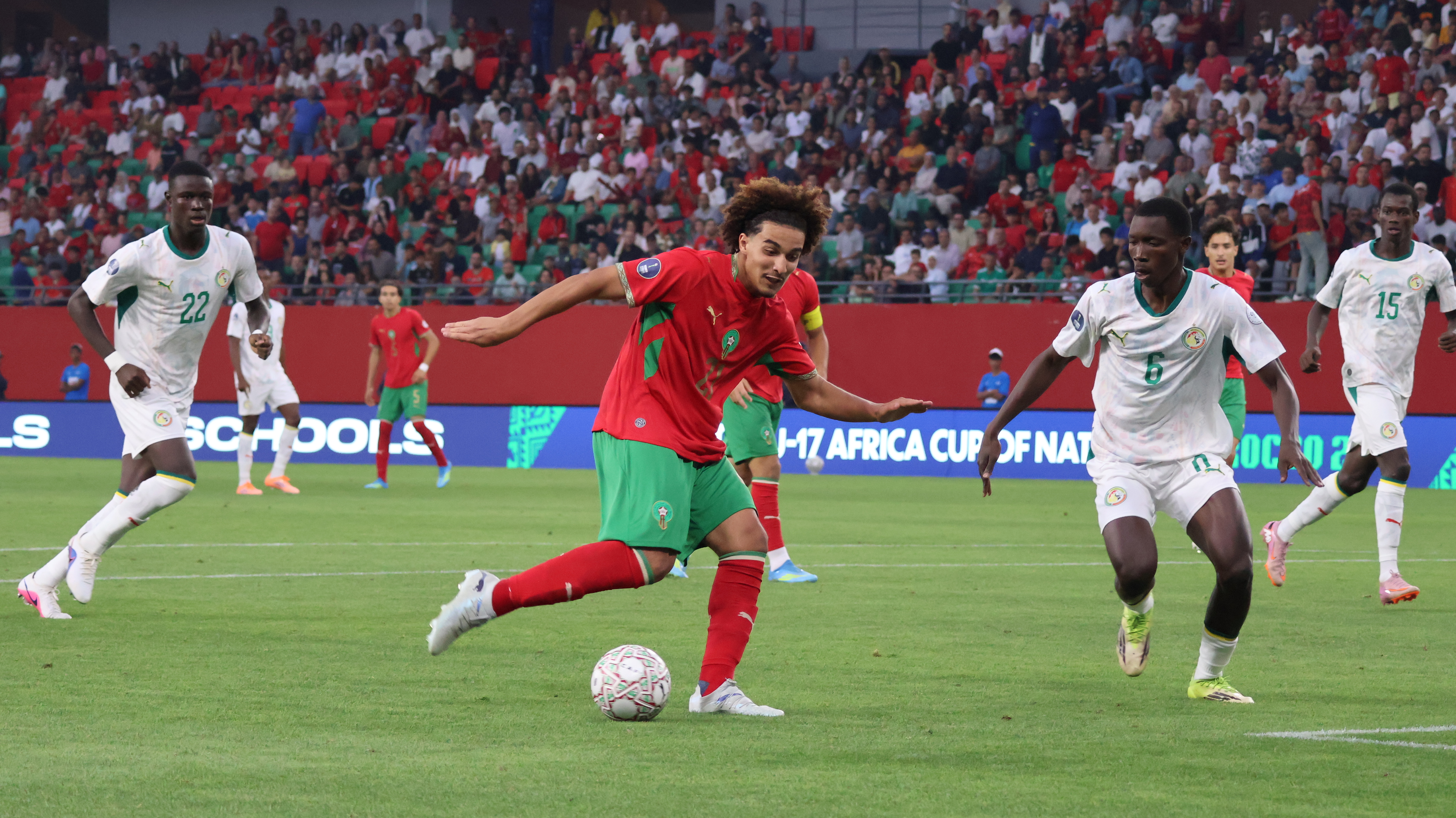 المنتخب المغربي ينهي الشوط الأول متأخرا
