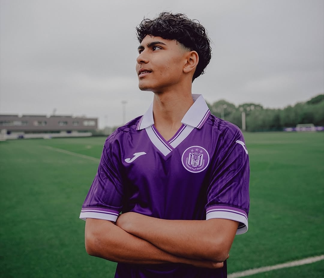 اللاعب المغربي سليم بن علي يوقع عقدا احترافيا مع أندرلخت