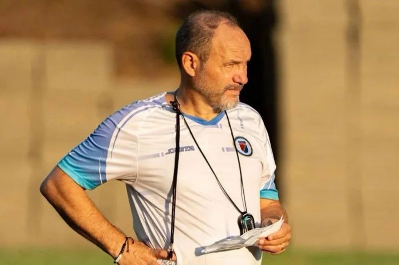 مدرب هايتي سيباستيان ميني يحسم لائحة منتخب بلاده للمونديال