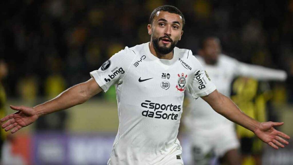 لبيد أول لاعب مغربي يسجل في دوري الكومنبول