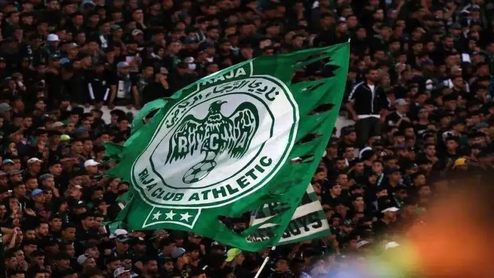 الرجاء يطرح تذاكر مباراة نهضة بركان بأسعار مثيرة للجدل