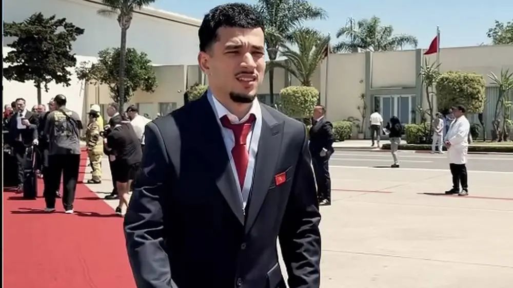 عاجل .. الواحدي يتحصل على التأشيرة الأمريكية ويلتحق ببعثة المنتخب الوطني