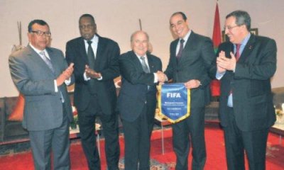 الوفد الوزاري والجامعي إجتمع مع بلاتير