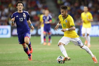 البرازيل تسحق اليابان بسوبر هاتريك لنيمار