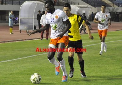 تعادل محرج للمغرب الفاسي أمام النهضة البركانية