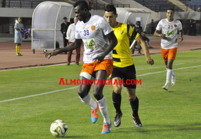 تعادل محرج للمغرب الفاسي أمام النهضة البركانية